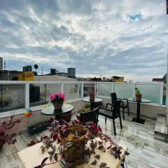 Ten Rooms Istanbul Hotel