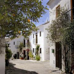 EN- Cozy Andalusian style townhouse in Marbella