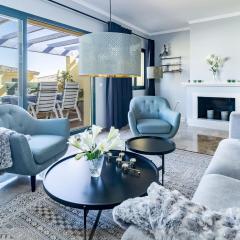 LA-Beautiful 3 bedroom Penthouse close to sea