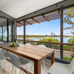 Currumbin Beachfront Haven