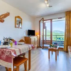 Apartment Bâtiment B-9 by Interhome