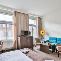 Apartments Embassy by LH