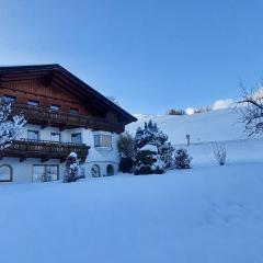 Ferienwohnung Seethaler - Gartenblick