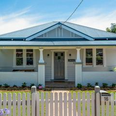 Sunny Federation Charm in Central Mudgee at Bunbinya