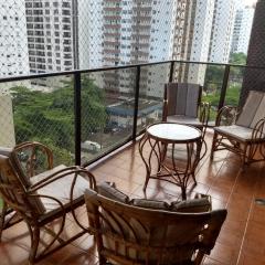 Pitangueiras Bárbaro 150 metros da praia 2 garagens