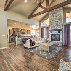 Hot Tub and Ponderosa Views! Luxe Cabin in Lakeside