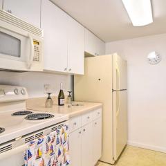 Coastal Madeira Beach Condo - Walk to Gulf!