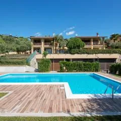 Le Ortensie 1 Apartment by Wonderful Italy