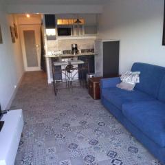 studio climatisé et calme, proche centre et mer