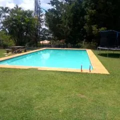 Bela Chacara com sauna lareira e lazer em Itu SP
