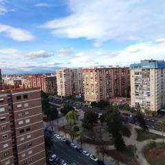 Habitación con cama individual, piso compartido en Avenida Blasco Ibáñez