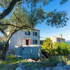 Apartmani Valun1