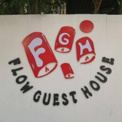 Flow guest house