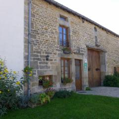 Gîte Val-de-Meuse-Récourt, 5 pièces, 8 personnes - FR-1-611-51