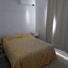 Casa agradável em Camboriú com estacionamento no pátio