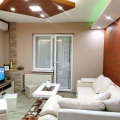 Lux Apartman Krstic