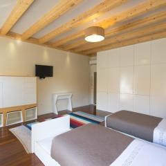 Room in Apartment - Stay in the heart of Porto
