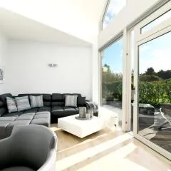 Exklusives Ferienhaus mit Schwimmbad und Sauna