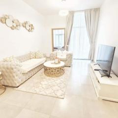 Modern 1BR in Jumeirah Village Circle (Pool View)