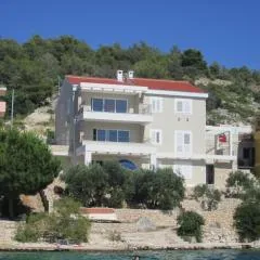 Apartments Jela