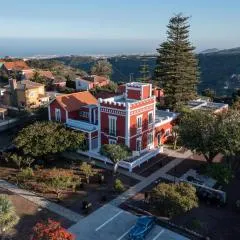Albor Suites