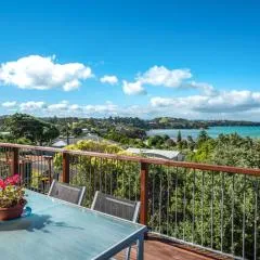Moana Cottage - Ocean views