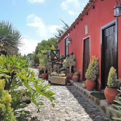 Relaxing Getaway in Arico La Sabinita