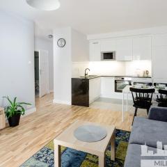 Millennium Manufaktura Blue