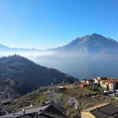 Casa Blu: refurbished, amazing view - Lake Como