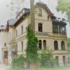 Villa Moser - Ferienwohnung mit Terrasse