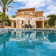 3 Bedroom Awesome Home In Porto Petro