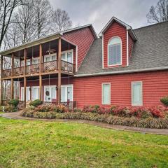 Dog-Friendly Family Home Steps to Norris Lake