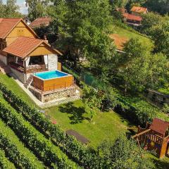 Amazing Home In Velika Buna With 4 Bedrooms, Wifi And Outdoor Swimming Pool