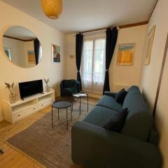 Le « Blanc Bleu »-charmant 2 pièces /3 min Gare