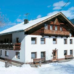 Apartment Alpenglühen by Interhome