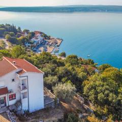 Apartment Mirjana by Interhome