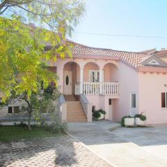 Apartment Catarina-2 by Interhome