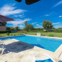 Holiday Home Ana Lucija by Interhome