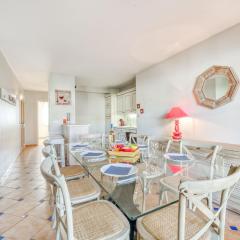 Apartment Le Clos des Vignes by Interhome