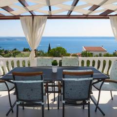 Apartment Andrijana by Interhome