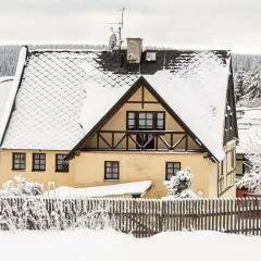 Chalupa Hrázděnka v Krušných horách