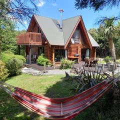 Totara Lodge - Unwind, Relax & Enjoy - Mt Lyford