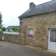 gite au calme centre finistère jardin clos