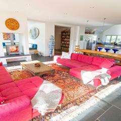 Crowborough Farm - Impressive & Sophisicated home surrounded by unspoilt countryside in Georgeham - Dog Friendly, sleeps 14
