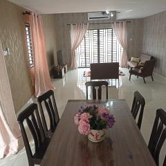 Mulberi Homestay 4BR 3Bth(8-10 px)