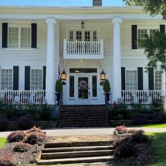 Bama Bed and Breakfast - Magnolia Family Suite