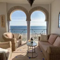 LA PERLA DE LA BAHIA