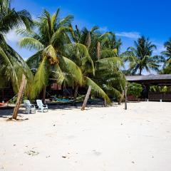 BUSHMAN TIOMAN