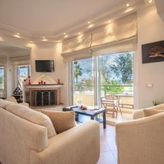 Ianthi Beach Villa by "elite"