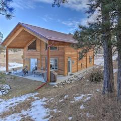 Cozy and Private Custer Cabin with Hiking On-Site